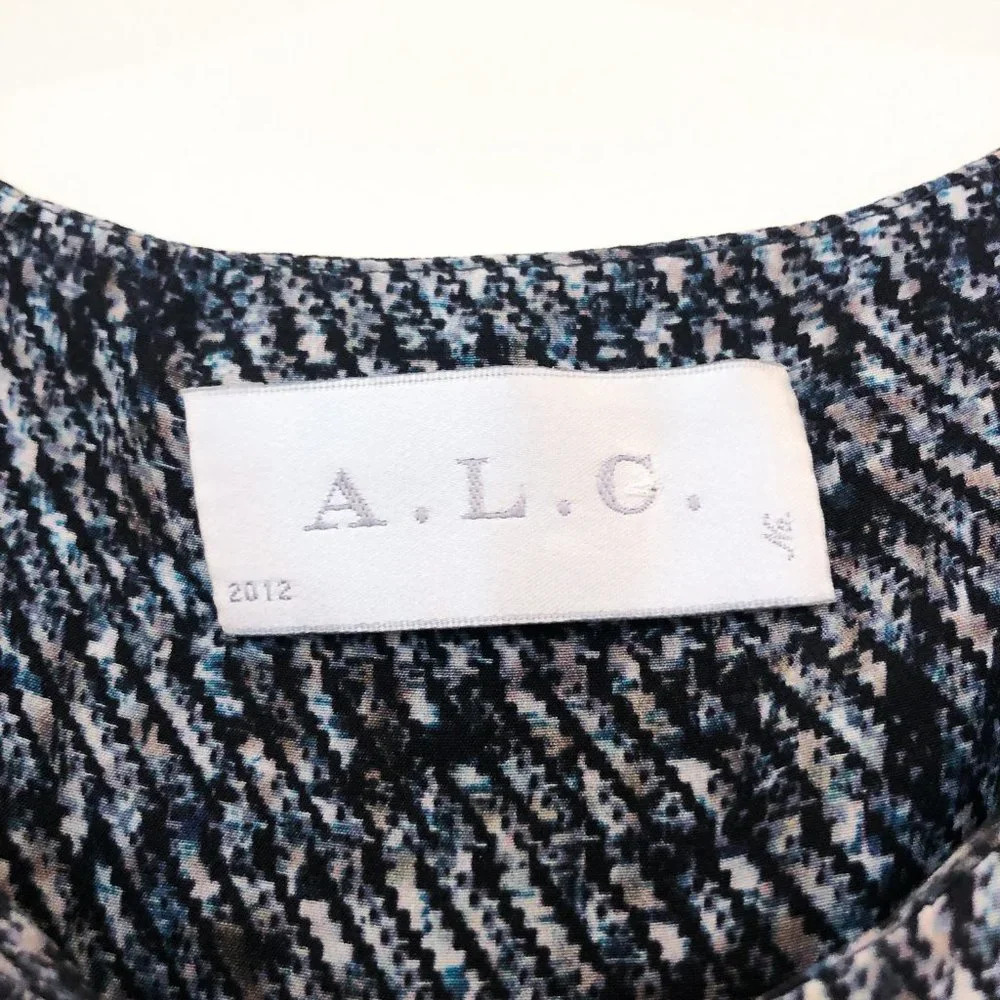 Alc Silk Patterned Button Front Sleeveless Blouse - image 3